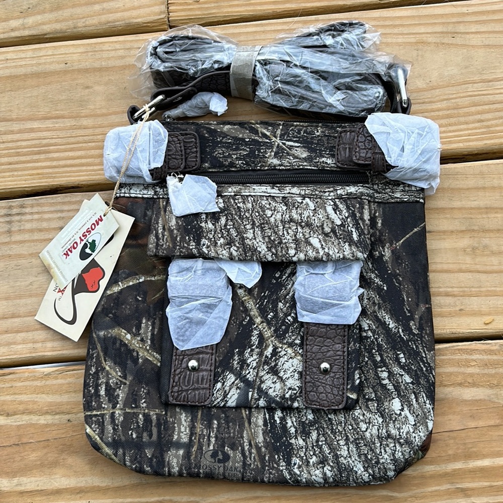 Mossy Oak Crossbody Purse